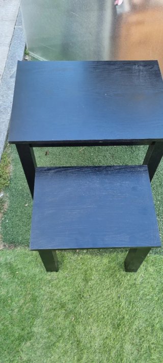 2 Mesitas de madera negras