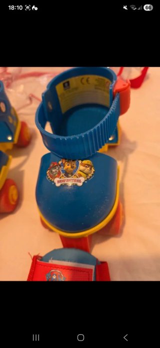 Patines y protecciones Patrulla Canina
