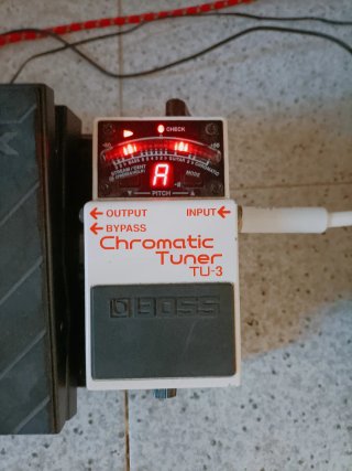 BOSS TU-3 Afinador Cromático