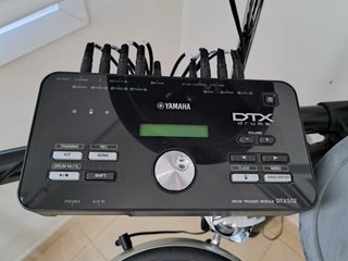 Batería Electrónica Yamaha DTX 502