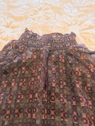 Blusa estampada manga larga