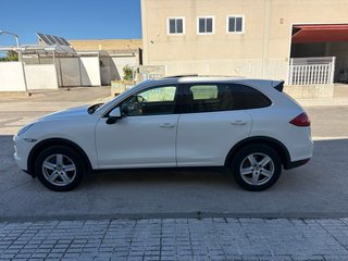 Porsche Cayenne 2012