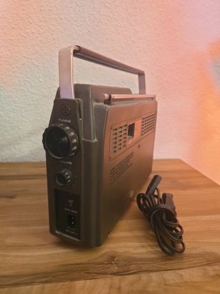 Radio Cassette Sanyo 3 Way Power . No funciona