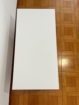 Mesa de salón abatible blanca