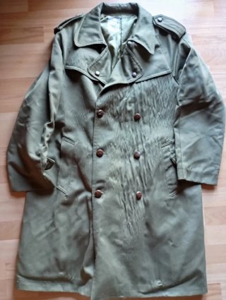 Antigua gabardina Ejército Español 1984