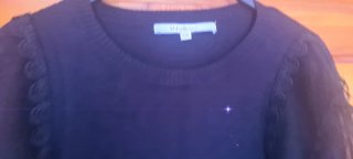 Jersey negro mangas abullonadas transparentes