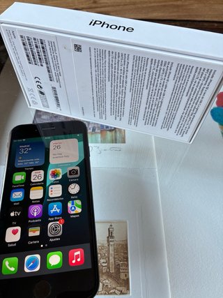 iPhone SE 64GB Nero