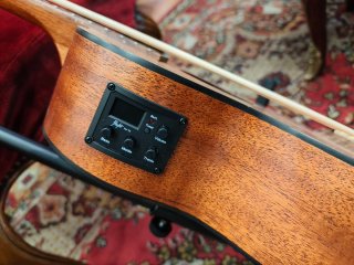 Bajo Ukelele FLIGHT A estrenar !!