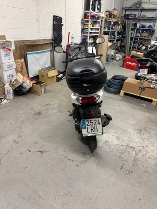 Peugeot Tweet 125 Blanca