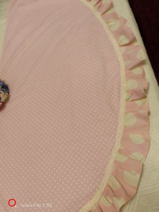 Falda y mantoncillo lunares rosa
