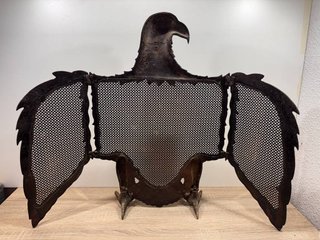 ÁGUILA IMPERIAL PARA CHIMENEA