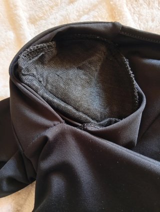 Crop top maniche lunghe nero