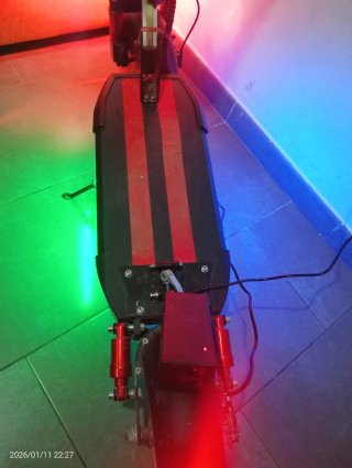 Patinete Eléctrico SUNNIGOO con Asiento