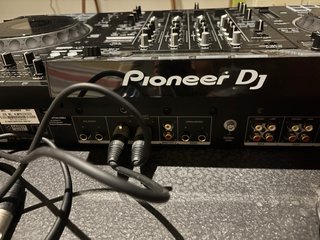 Pioneer DJ XDJ-XZ + Mesa Glorious + 2 Altavoces