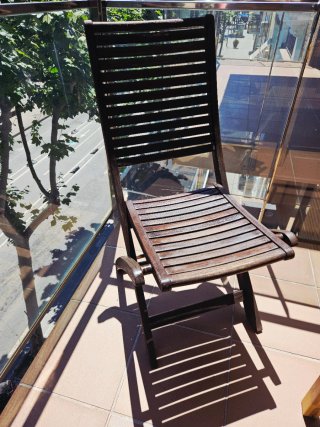 Conjunto mesa y 2 sillas madera balcón
