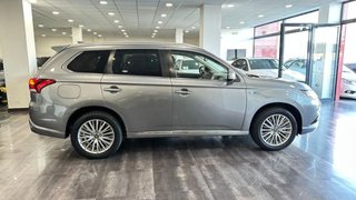 MITSUBISHI Outlander 2.4 PHEV Motion Auto 4WD