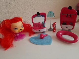 Muñeca Pet con Accesorios de Baño