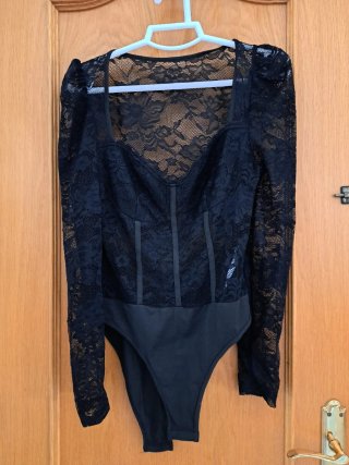Body encaje Shein negro