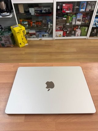 MacBook Air M3 13” 2024 8GB 256GB SSD