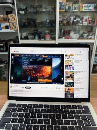 MacBook Air M3 13” 2024 8GB 256GB SSD