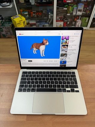 MacBook Air M3 13” 2024 8GB 256GB SSD
