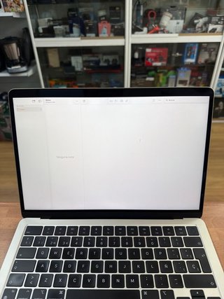 MacBook Air M3 13” 2024 8GB 256GB SSD