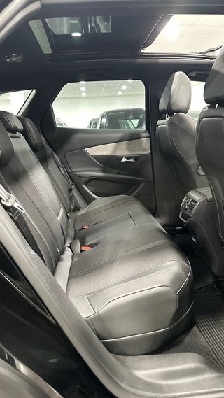 PEUGEOT 3008 Hybrid 225 eEAT8 GT Pack