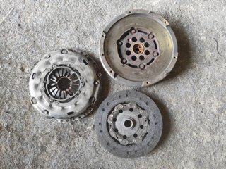 Kit embrague Kia Sportage II (2004-2006) 2.0 y_333