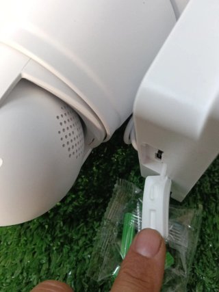 Telecamera Wi-Fi con Pannello Solare