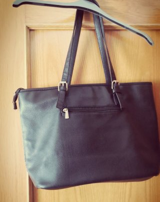 Bolso grande negro