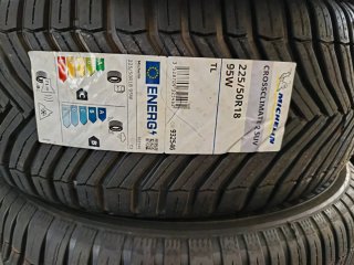 2 Neumáticos Michelin CrossClimate SUV2 215/50R18
