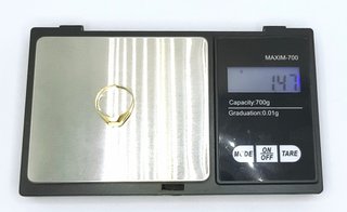 Sello de oro de 18k, 1.47 g, T-8.