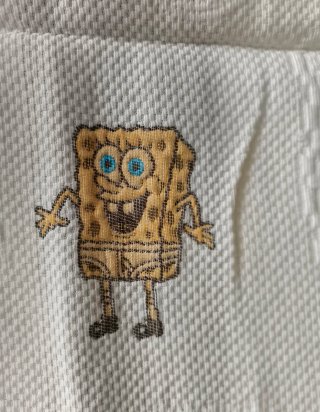 Colcha con bordado de Bob Esponja