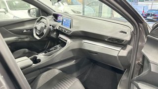 PEUGEOT 3008 Hybrid 1.2 100KW Allure eDCS6