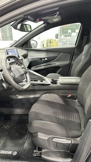 PEUGEOT 3008 Hybrid 1.2 100KW Allure eDCS6