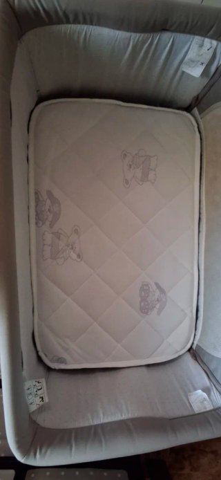 Minicuna colecho Chicco con colchón nuevo