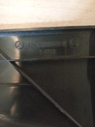 Embellecedor terminal Guías Asiento Mercedes W124