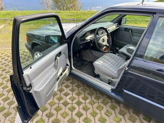 Mercedes-Benz 190 año 1992