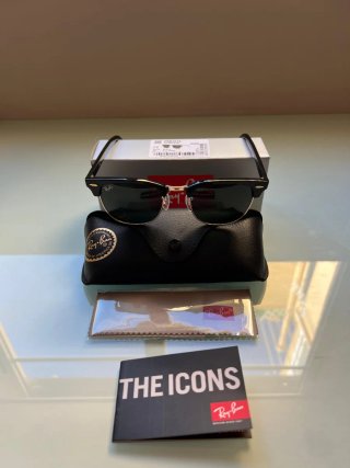 Gafas de sol Ray-Ban Clubmaster Negras Doradas