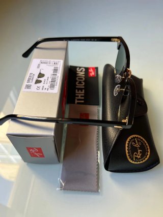 Gafas de sol Ray-Ban Clubmaster Negras Doradas