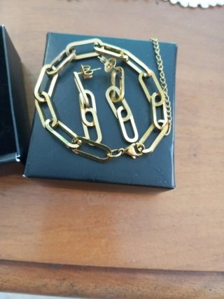 Conjunto pulsera y pendientes eslabones dorados