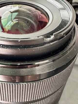 Obiettivo Sony FE 28-70 OSS Full Frame