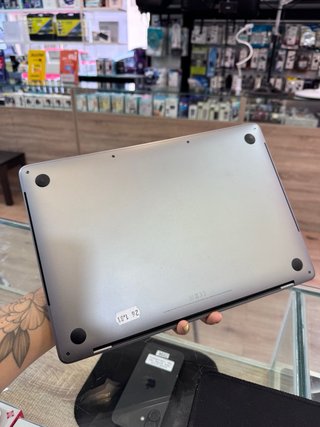 MacBook Pro 14” 2017 16GB 1TB