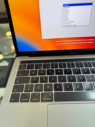 MacBook Pro 14” 2017 16GB 1TB