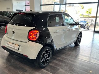 SMART forfour 60kW81CV EQ