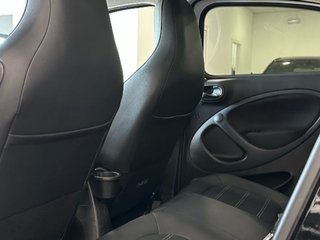 SMART forfour 60kW81CV EQ