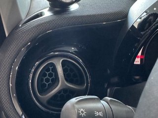 SMART forfour 60kW81CV EQ
