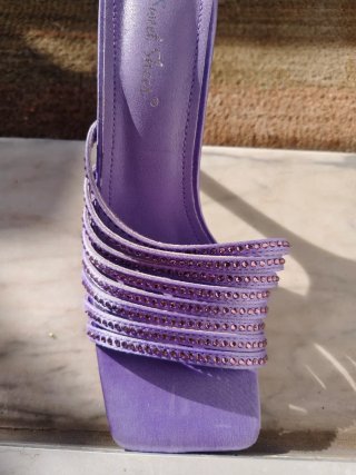 Sandali lilla Sweet Shoes con strass