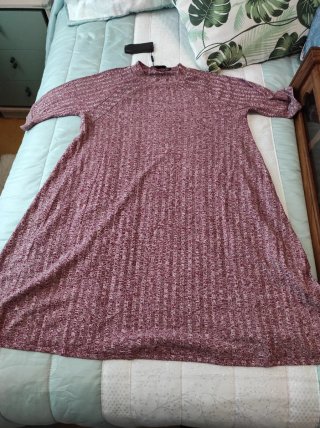 Camiseta larga/vestido corto burdeos tejido T.M.