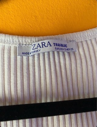 Camiseta de licra.